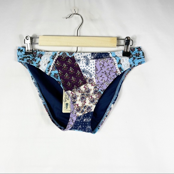 Lucky Brand Other - LUCKY BRAND Bathing Suits Hipster Bikini Bottom NWT in Size Medium